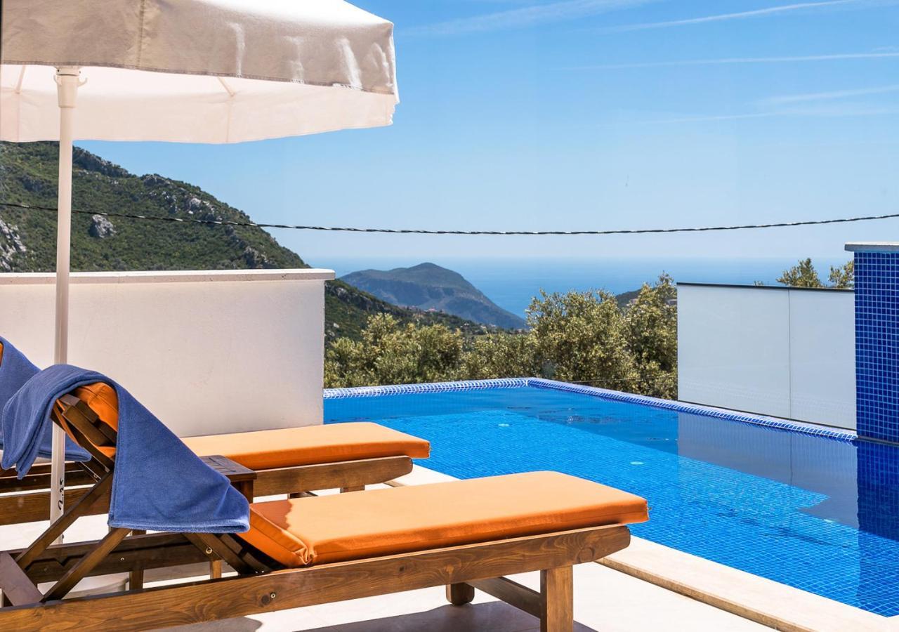 Villa 1 Sleeps 2 Honeymoon Isolated Infinity-Villa Orkide Uzumlu  外观 照片