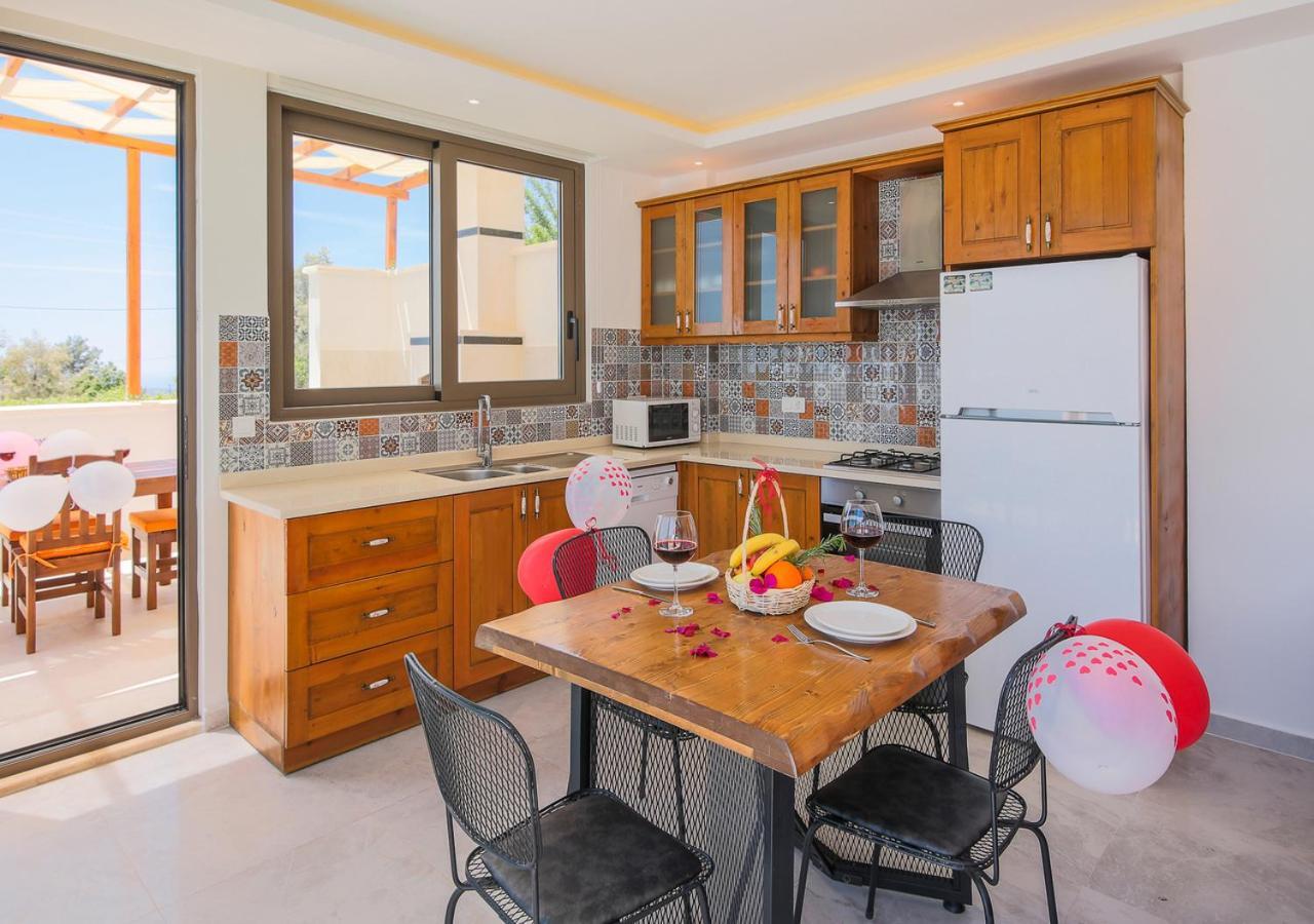 Villa 1 Sleeps 2 Honeymoon Isolated Infinity-Villa Orkide Uzumlu  外观 照片